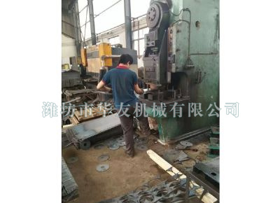 點(diǎn)擊查看詳細(xì)信息<br>標(biāo)題：華友機(jī)械車間一角 閱讀次數(shù)：8921